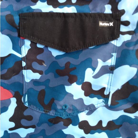 Hurley Men’s Shark Camo Board Shorts Size 18/29 Blue Swim Trunks Surf Beach - Picture 8 of 10